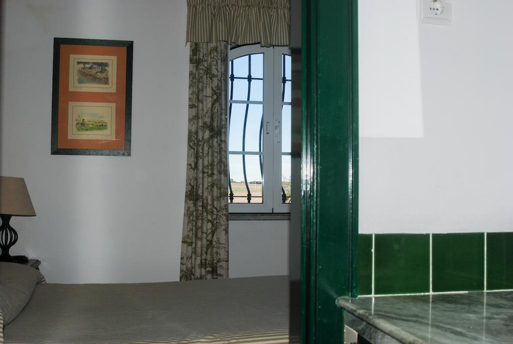Herdade Da Samarra Viana do Alentejo Phòng bức ảnh