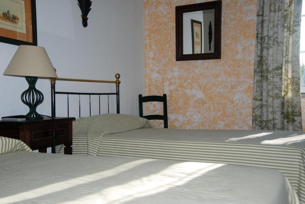 Herdade Da Samarra Viana do Alentejo Phòng bức ảnh